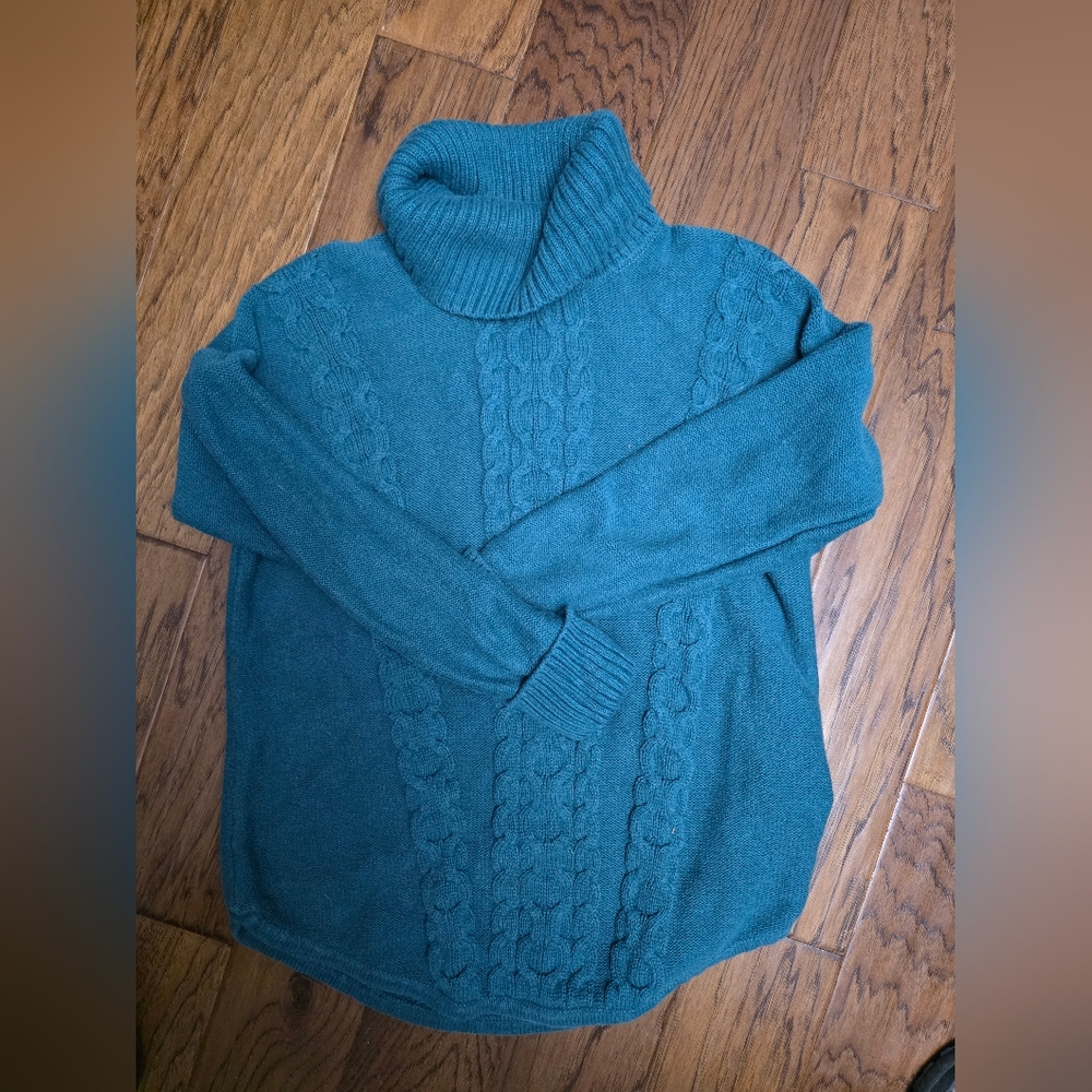 L.L. Bean Teal Cowl Neck Sweater Cable Knit sz Med